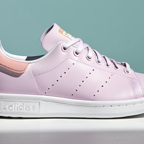 Home 11 **
Adidas Originals Stan Smith sneaker, minimalist design, pastel colors, showcasing a collaboration with a French designer, blending tradition and modernity.
**